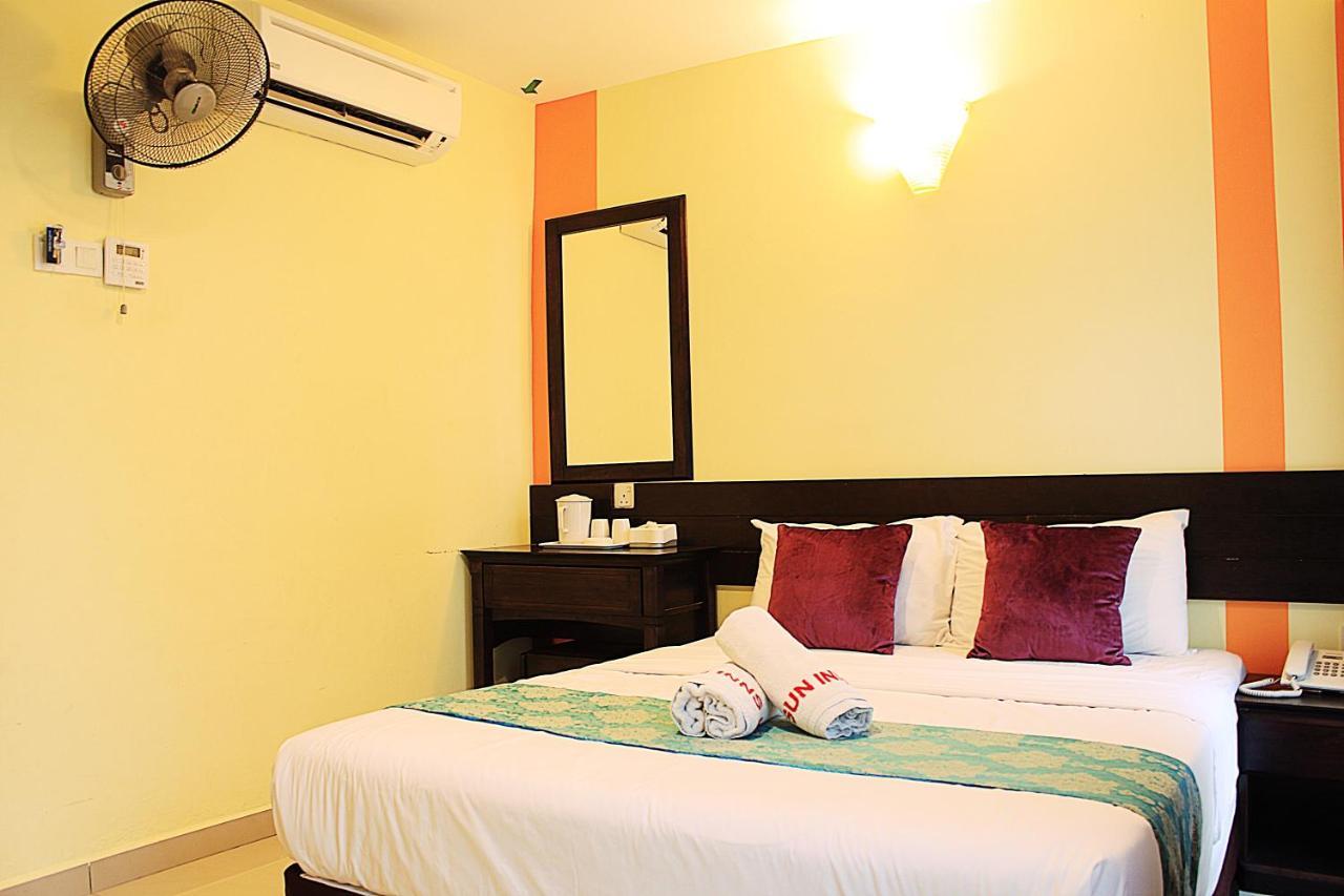 Sun Inns Hotel Ayer Keroh Buitenkant foto