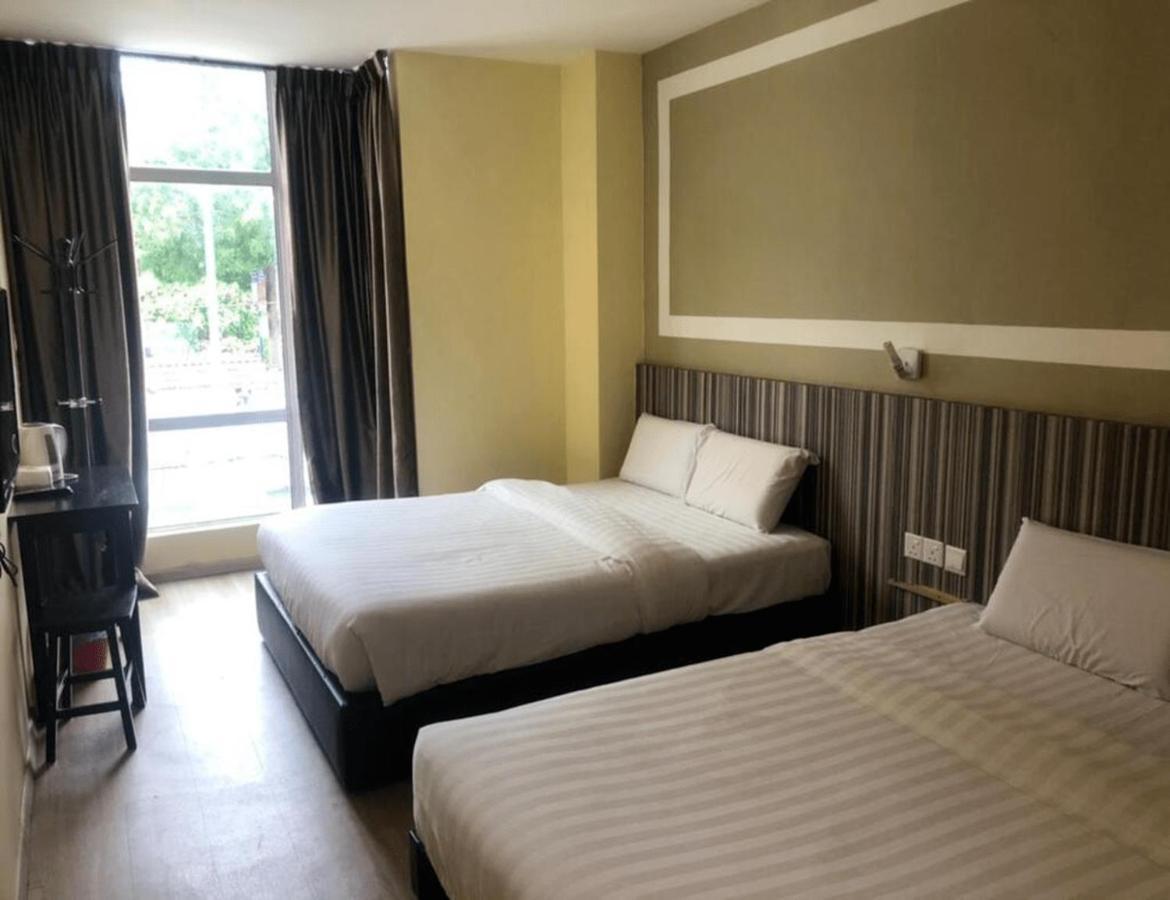 Sun Inns Hotel Ayer Keroh Buitenkant foto