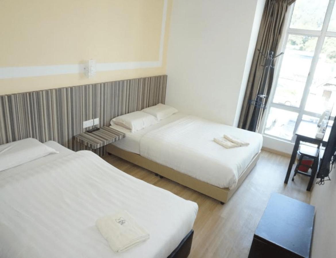 Sun Inns Hotel Ayer Keroh Buitenkant foto