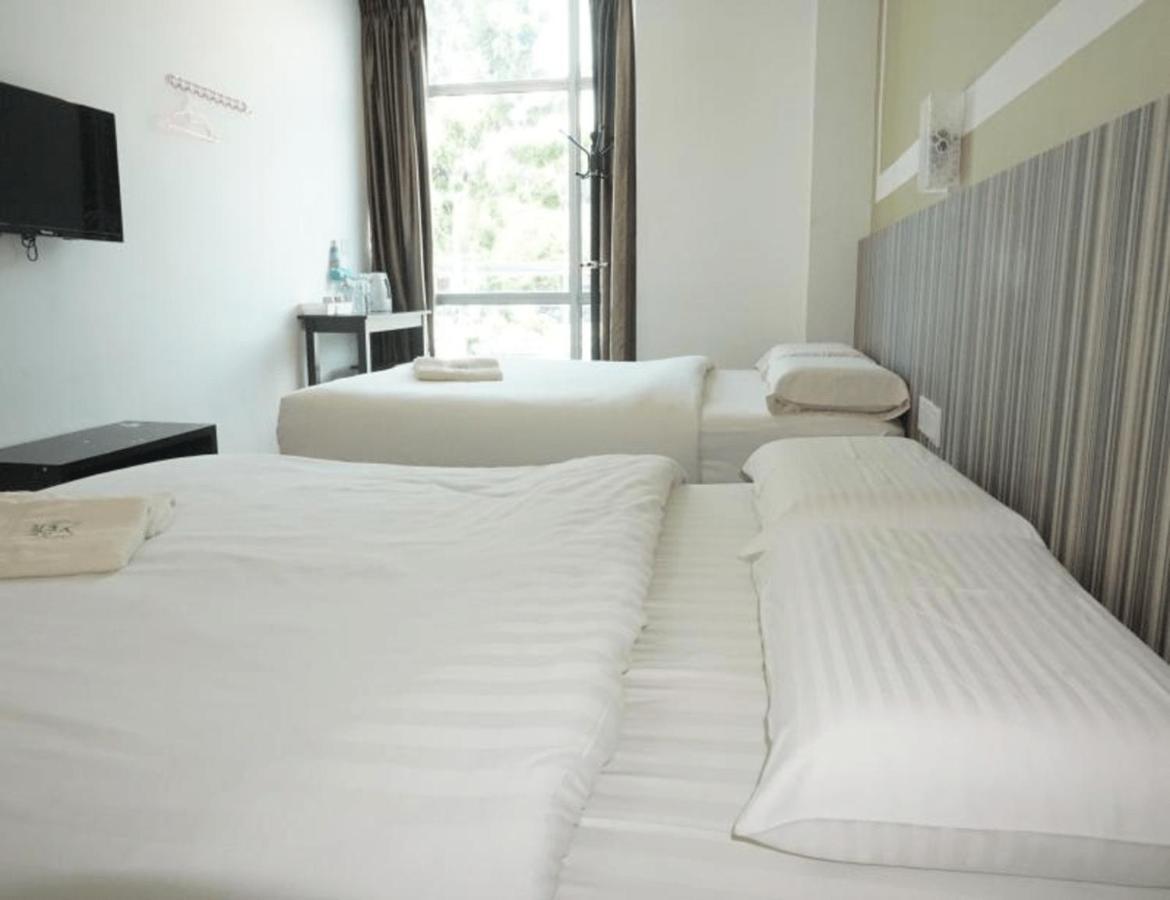 Sun Inns Hotel Ayer Keroh Buitenkant foto