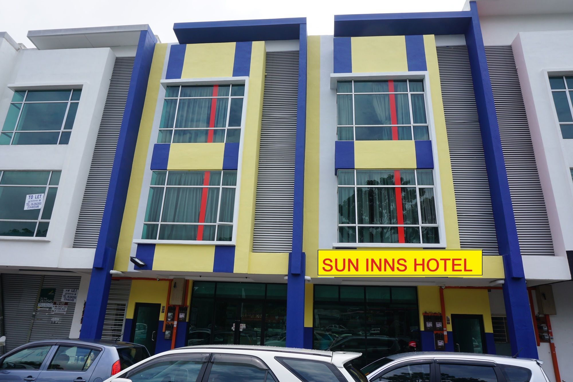 Sun Inns Hotel Ayer Keroh Buitenkant foto