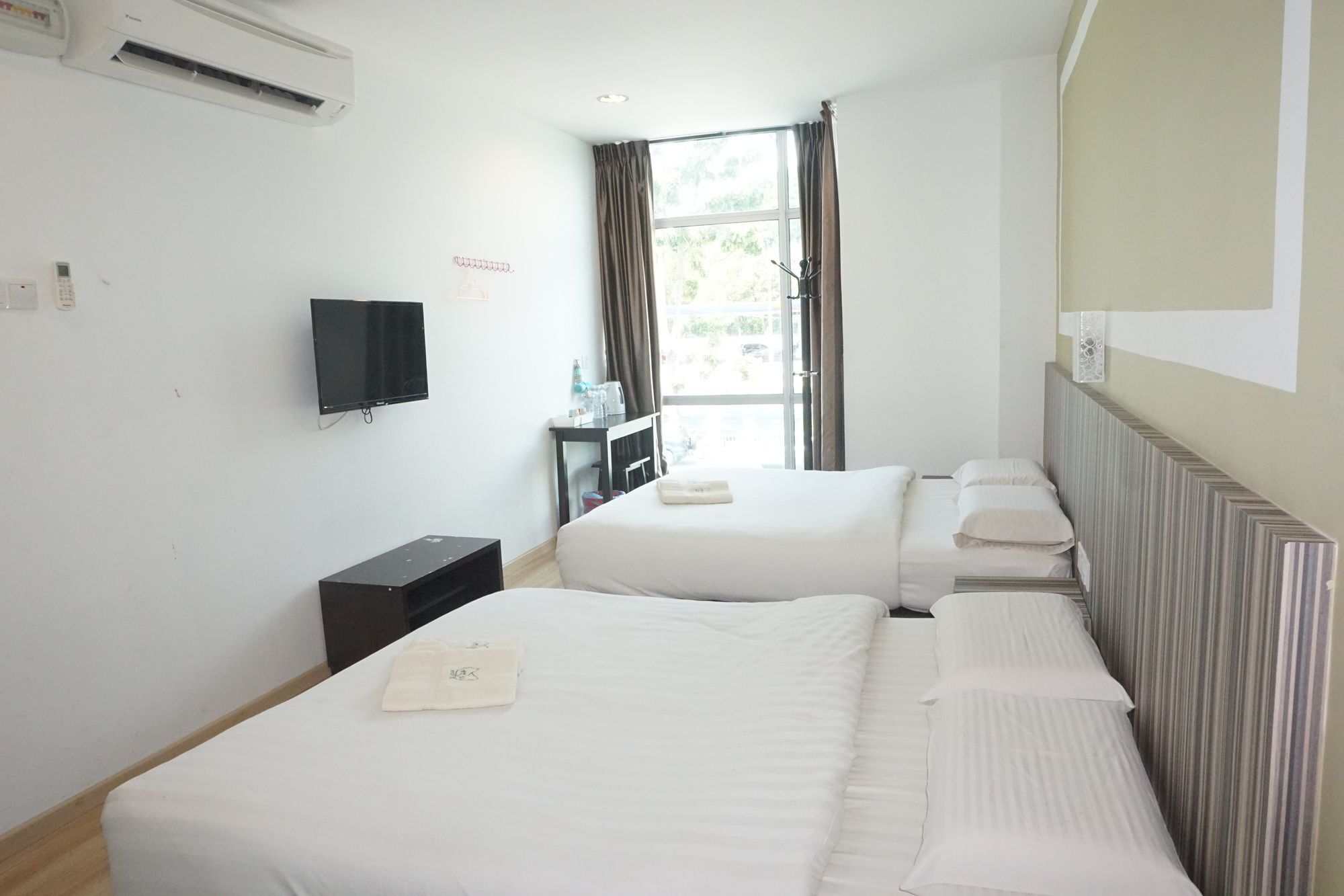 Sun Inns Hotel Ayer Keroh Buitenkant foto